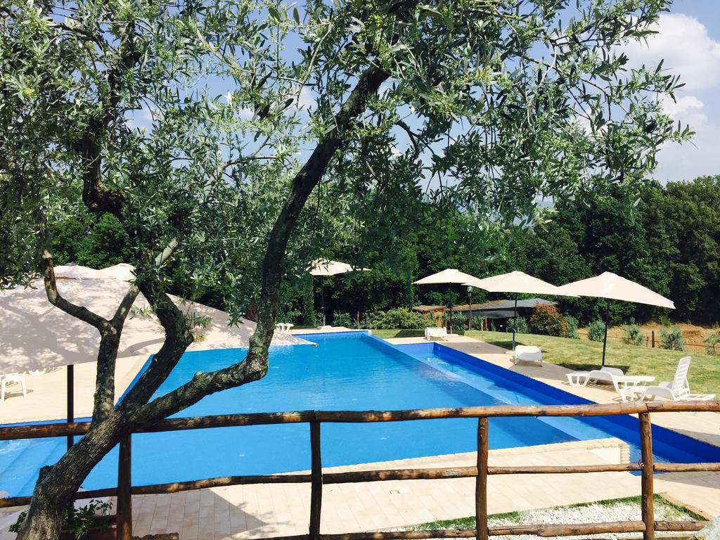 Agriturismo Nociquerceto Tarano Exteriör bild