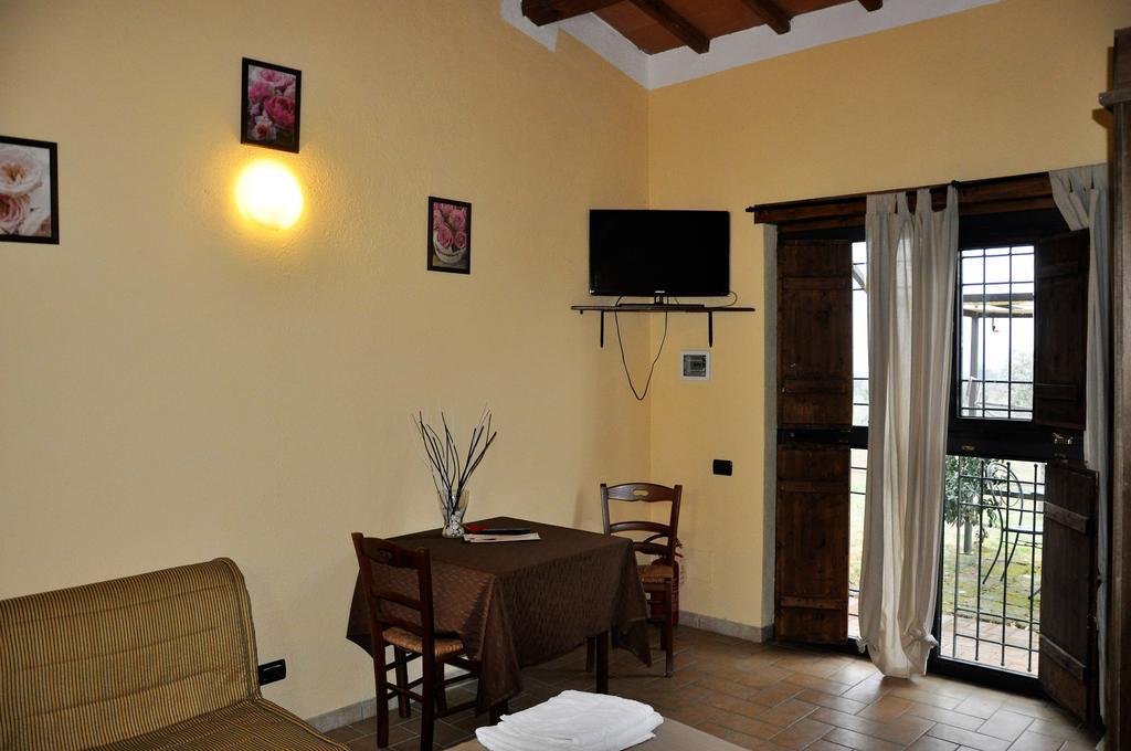 Agriturismo Nociquerceto Tarano Exteriör bild