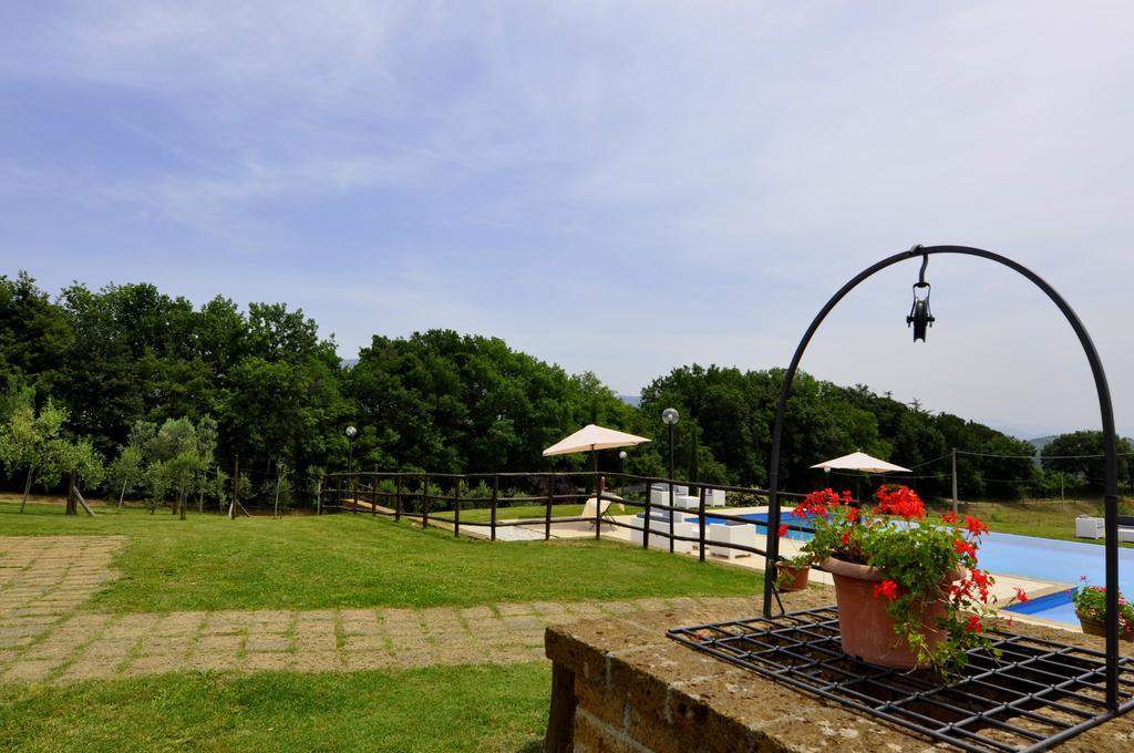 Agriturismo Nociquerceto Tarano Exteriör bild