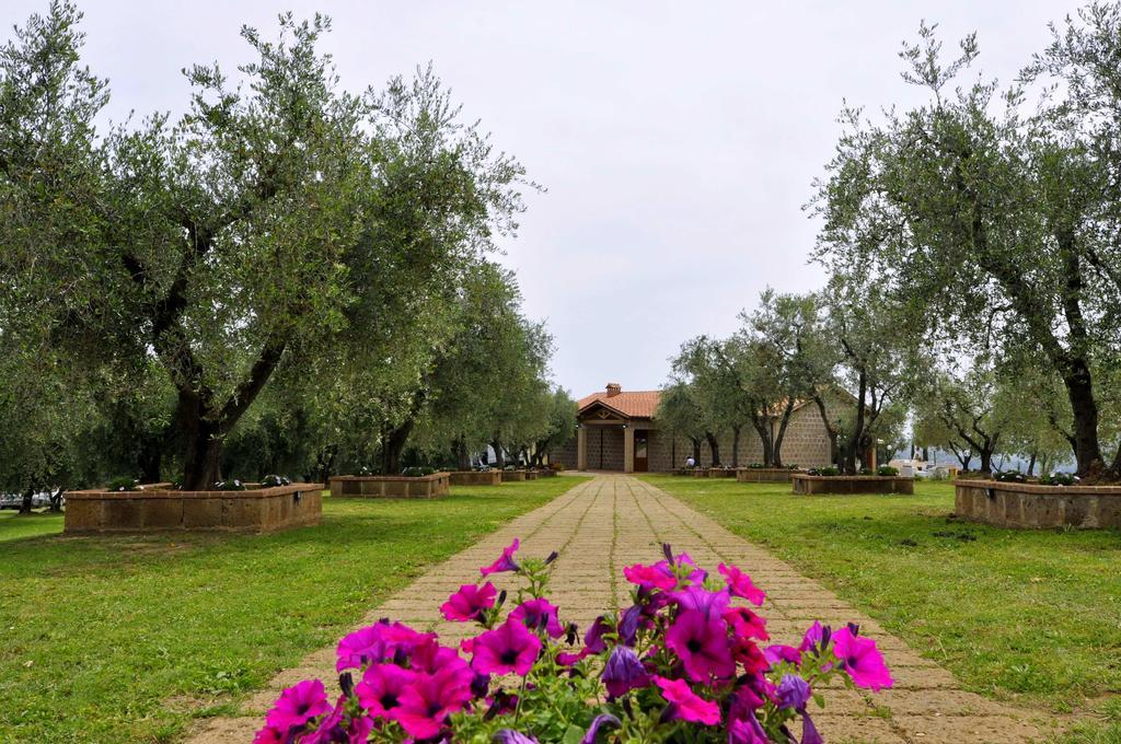 Agriturismo Nociquerceto Tarano Exteriör bild