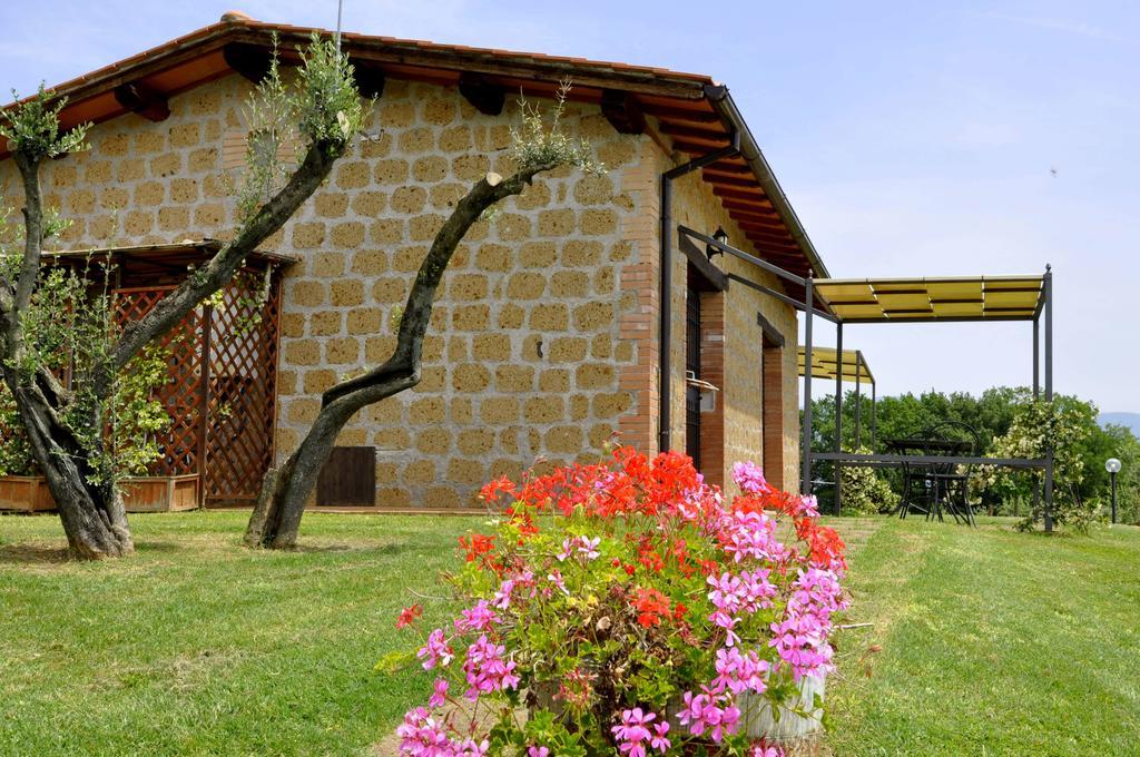 Agriturismo Nociquerceto Tarano Exteriör bild