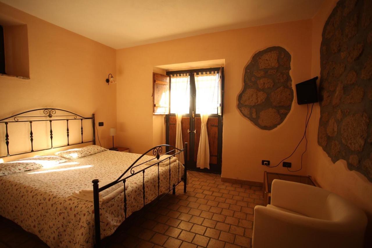 Agriturismo Nociquerceto Tarano Exteriör bild